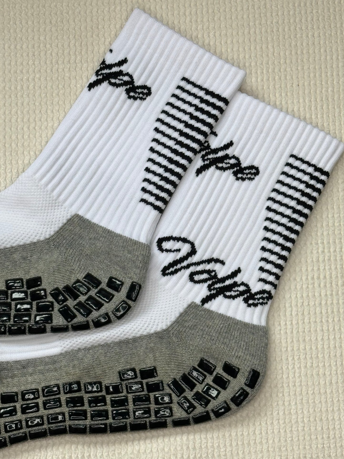 Volpe Grip Socks